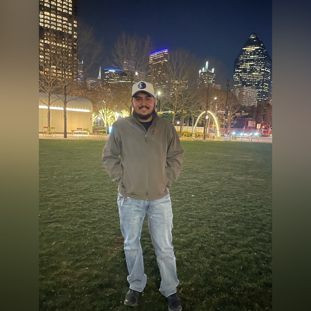 Meet your Posher, Roberto